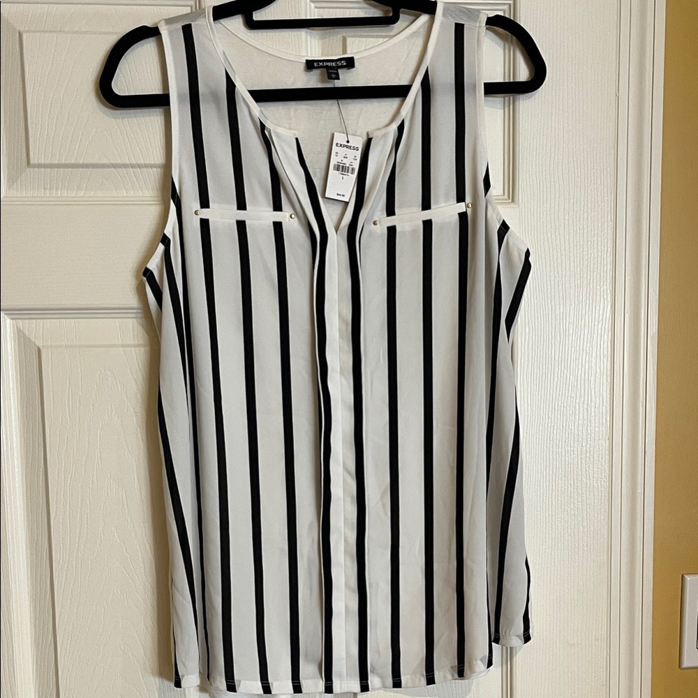 Women’s Express Navy and White Vertical Stripe Sleeveless Top NWT Sz. Large
